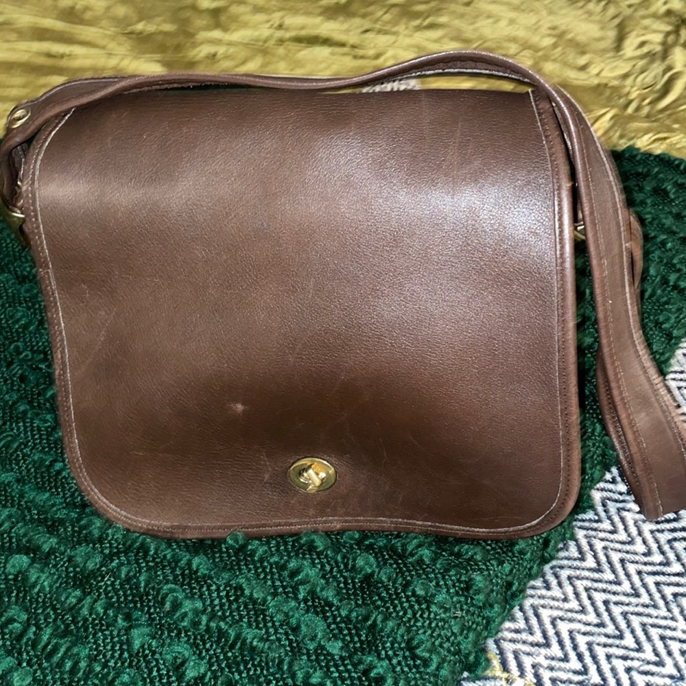Vintage Coach Mocha Brown Leather & Suede Saddle 💼